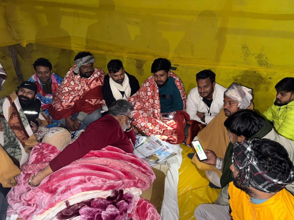 बिहार: बीपीएससी के उम्मीदवारों के प्रदर्शन ने तब हिंसक रूप लिया जब पुलिस ने पटना में लाठी चार्ज किया।