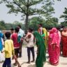 शिवाजीनगर: जर्जर तारों और विद्युत विभाग की लापरवाही के खिलाफ ग्रामीणों का आक्रोश, सड़क जाम कर किया प्रदर्शन