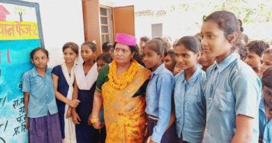 शिक्षिका सुधा कुमारी के स्थानांतरण पर विदाई सह सम्मान समारोह संपन्न