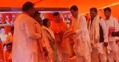 बंधार पंचायत की मुखिया चंदन कुमारी और पूर्व विधायक विश्वनाथ पासवान भाजपा में शामिल