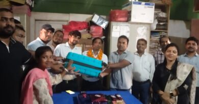 शिवाजीनगर अंचल के बड़ा बाबू विश्वनाथ प्रसाद को भावभीनी विदाई