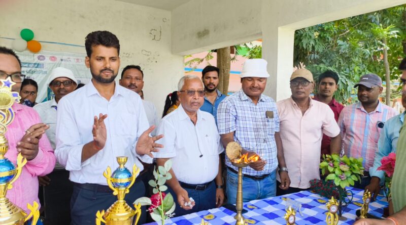 शिवाजीनगर में दो दिवसीय मशाल प्रतियोगिता का भव्य आयोजन, छात्रों ने दिखाया जोश