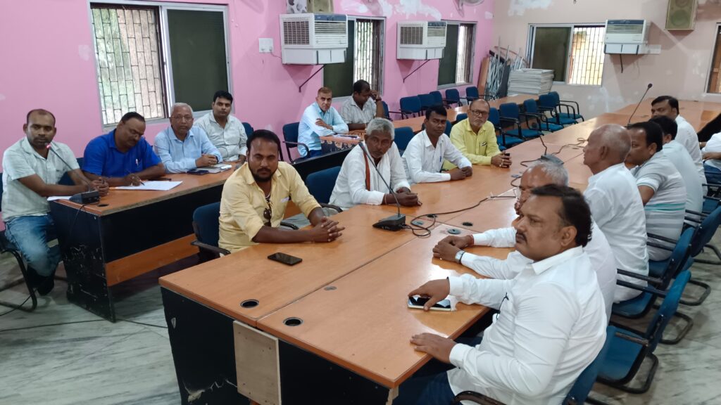 बीस सूत्री कार्यक्रम समिति की बैठक में स्ट्रीट लाइट का मुद्दा छाया