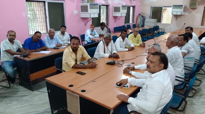 बीस सूत्री कार्यक्रम समिति की बैठक में स्ट्रीट लाइट का मुद्दा छाया