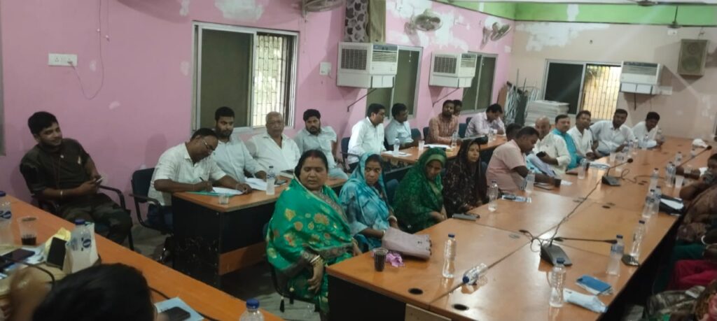 पंचायत समिति बैठक में नल-जल, बिजली, स्वास्थ्य और पशु विभाग पर हुई गहन चर्चा