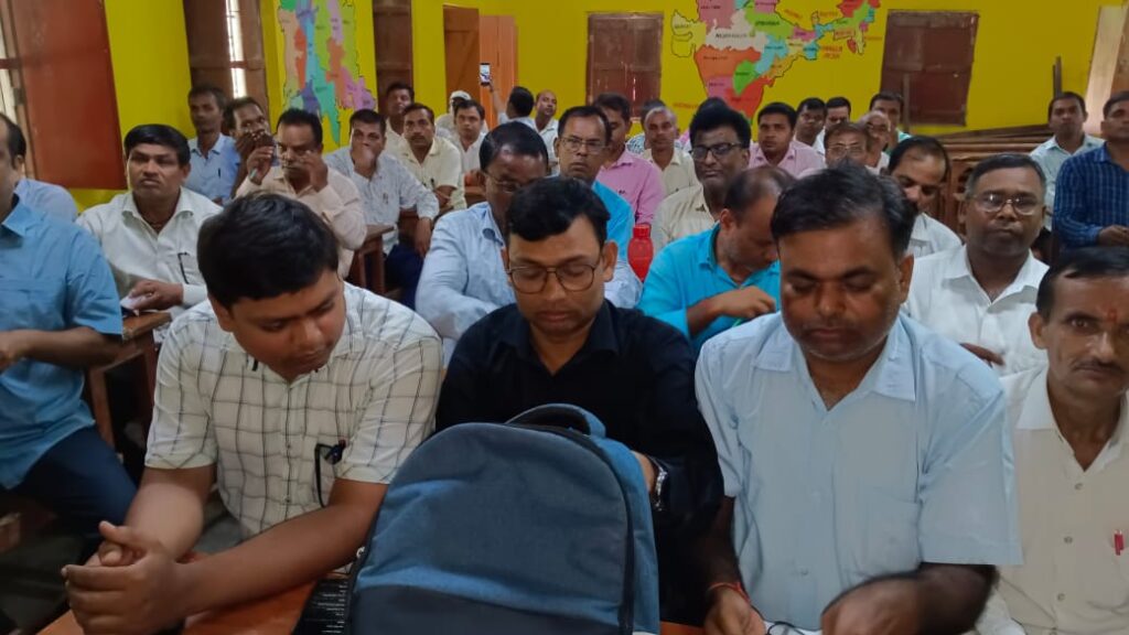 प्रधानाध्यापकों की एक दिवसीय कार्यशाला संपन्न, मध्याह्न भोजन की गुणवत्ता और ई-शिक्षाकोष पोर्टल पर हुई विशेष चर्चा