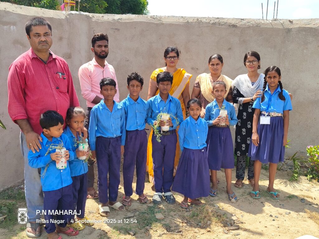 प्राथमिक विद्यालय पुरन्दाही में ‘एक पेड़ मां के नाम’ अभियान के तहत 80 पौधे रोपे गए