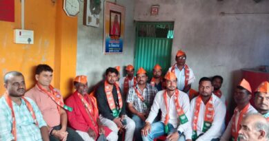 भाजपा कार्यकर्ताओं ने बंडिहा गांव में चलाया 'मोदी मित्र अभियान', संगठन विस्तार पर हुआ मंथन भाजपा कार्यकर्ताओं ने बंडिहा गांव में चलाया 'मोदी मित्र अभियान', संगठन विस्तार पर हुआ मंथन
