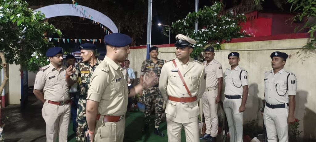 एसपी ने हथौड़ी और शिवाजीनगर थाने का किया वार्षिक निरीक्षण, दिए सख्त दिशा-निर्देश