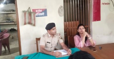 शिवाजीनगर में शांति समिति की बैठक संपन्न, दुर्गा पूजा में बार बालाओं के नाच और डीजे पर पूर्ण प्रतिबंध शिवाजीनगर में शांति समिति की बैठक संपन्न, दुर्गा पूजा में बार बालाओं के नाच और डीजे पर पूर्ण प्रतिबंध