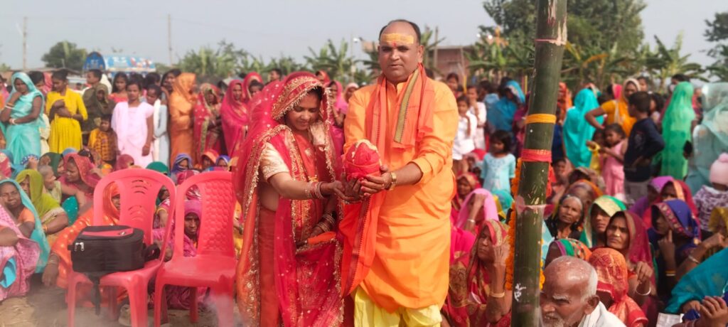 शिवाजीनगर: हर-हर महादेव के उद्घोष से गूंजा शहरू गांव, 2026 की ऐतिहासिक बम पूजा के लिए हुआ भव्य भूमि पूजन