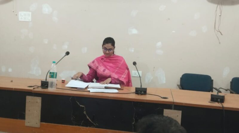 शिवाजीनगर: ग्राम कचहरी संचालन में लापरवाही पर अब होगी सख्त कार्रवाई, BPRO ने दिए वेतन कटौती और बायोमेट्रिक उपस्थिति के आदेश