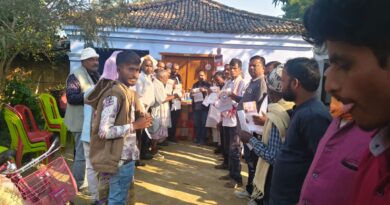 शिवाजीनगर: धरमपुर में गूंजा 'आत्मनिर्भर भारत' का नारा; वंदे मातरम और संकल्प पत्र के साथ भाजपा कार्यकर्ताओं ने ली राष्ट्र सेवा की शपथ