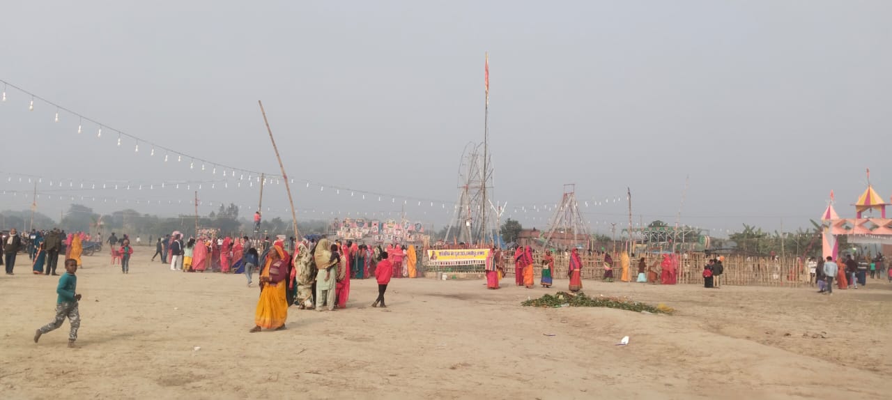 धार्मिक उत्साह: शहरु ग्राम में उमड़ा आस्था का सैलाब, 7 जनवरी को होगा भव्य 'सार्वजनिक बम पूजा' का आयोजन धार्मिक उत्साह: शहरु ग्राम में उमड़ा आस्था का सैलाब, 7 जनवरी को होगा भव्य 'सार्वजनिक बम पूजा' का आयोजन