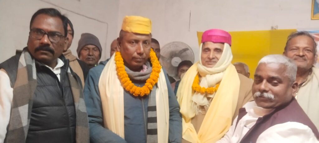 शिवाजीनगर में एनडीए का शक्ति प्रदर्शन: विधायक बीरेंद्र कुमार ने कार्यकर्ताओं को किया सम्मानित, विकास की नई रणनीति पर चर्चा