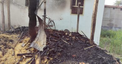 शिवाजीनगर परसा पंचायत के खरशाम गांव में भीषण आग, दो घर जलकर राख, हजारों की संपत्ति स्वाहा