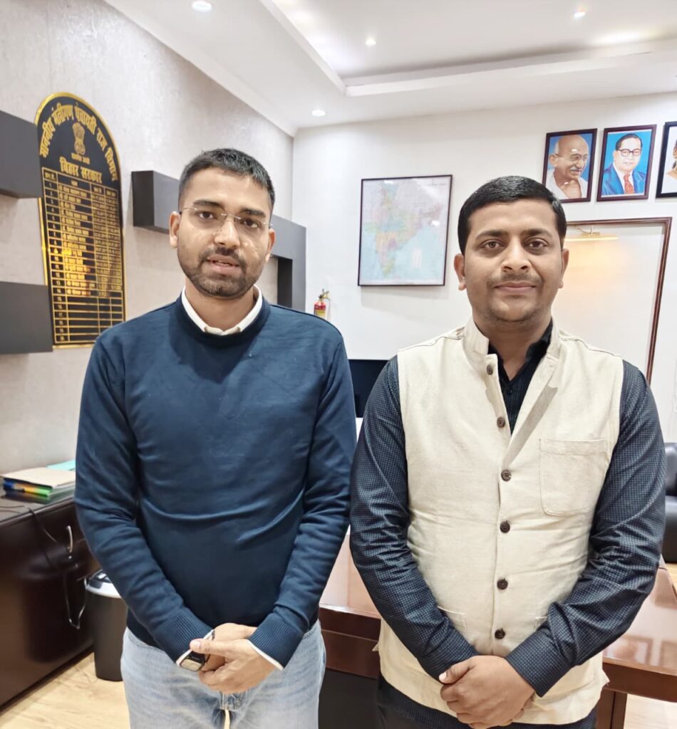 भटौरा पंचायत के विकास को लेकर मंत्री से मिले समाजसेवी युवराज