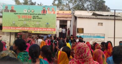 इलाज में लापरवाही के आरोप पर भड़के परिजन, शिवाजीनगर पीएचसी में तोड़फोड़