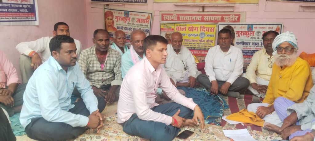 रोसड़ा-शिवाजीनगर-बहेरी सड़क निर्माण में देरी पर ग्रामीणों की बैठक, धूल से बढ़ी लोगों की परेशानी