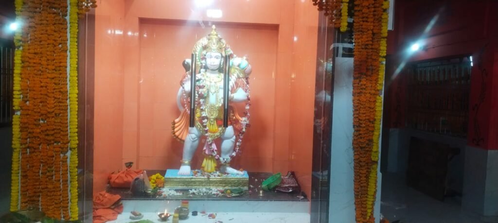 शिवरमा गांव में जय बजरंगवली जी की मूर्ति स्थापना व प्राण प्रतिष्ठा, 201 कलश यात्रा से गूंजा भक्ति का माहौल शिवरमा गांव में जय बजरंगवली जी की मूर्ति स्थापना व प्राण प्रतिष्ठा, 201 कलश यात्रा से गूंजा भक्ति का माहौल