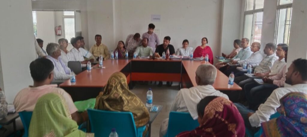 पंचायत समिति की बैठक में नल-जल, स्वास्थ्य सेवाओं और अवैध वसूली का मुद्दा गरमाया