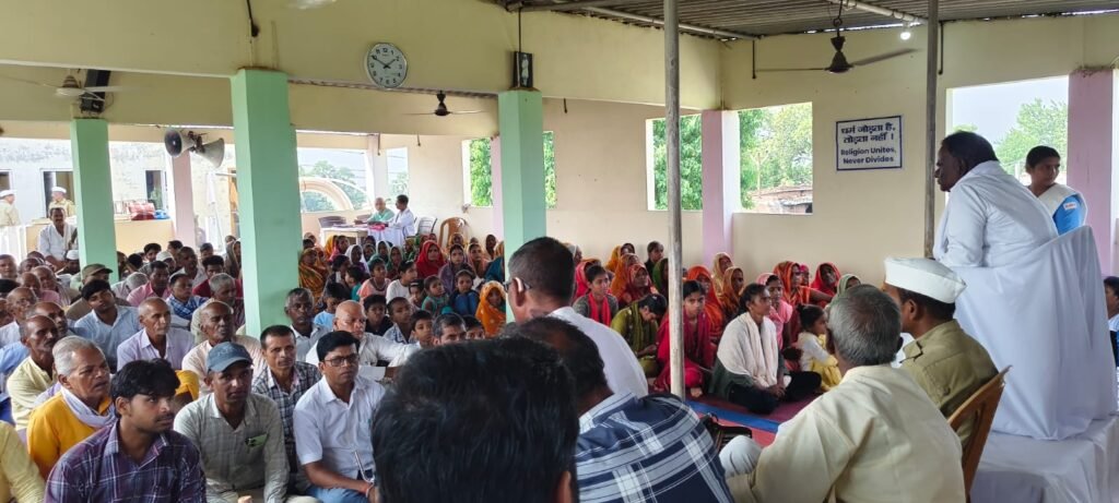 संत निरंकारी मिशन के रक्तदान शिविर में उमड़ा सेवा का उत्साह, संत-महात्माओं ने किया रक्तदान